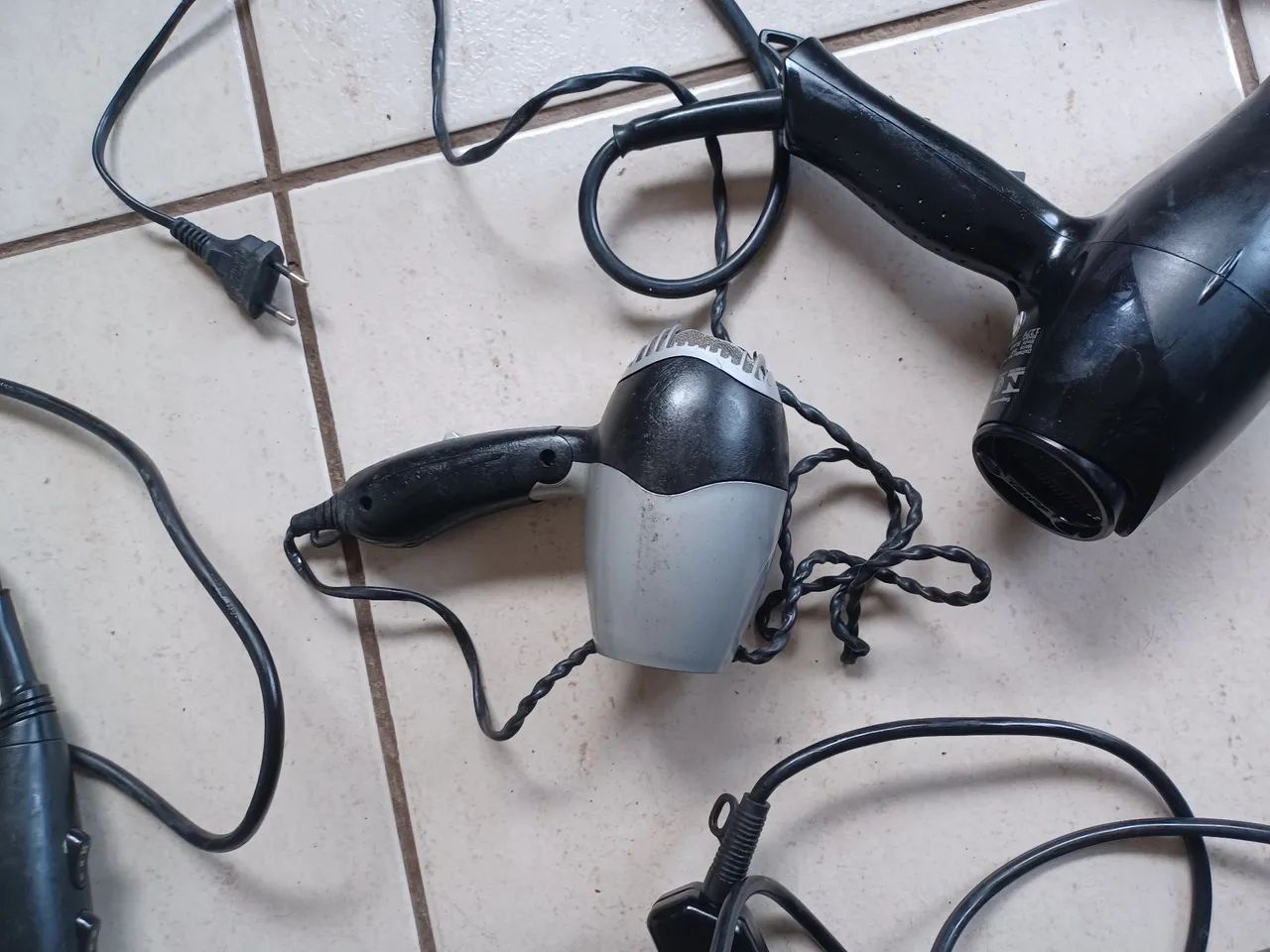 Secadores de cabelo todos por.35,00 - Foto 5