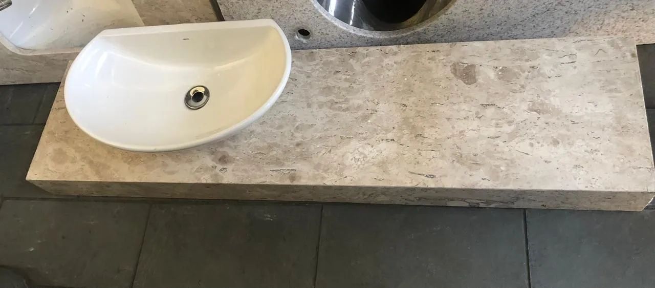 Bancada c /torneira e pia Deca - Foto 3