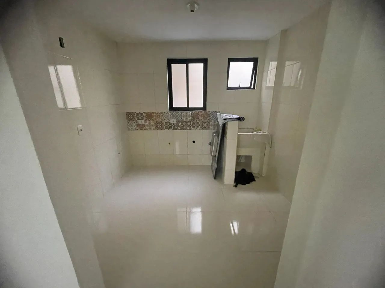 Otimo apartamento com 03 quartos no resdiendial antares !! - Foto 4