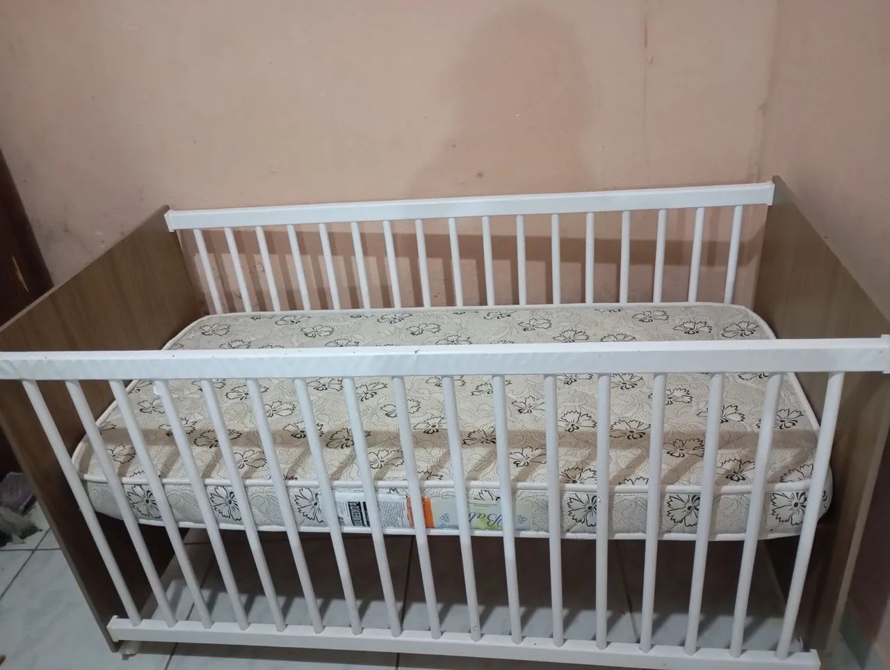 Berço e colchão  - Foto 3