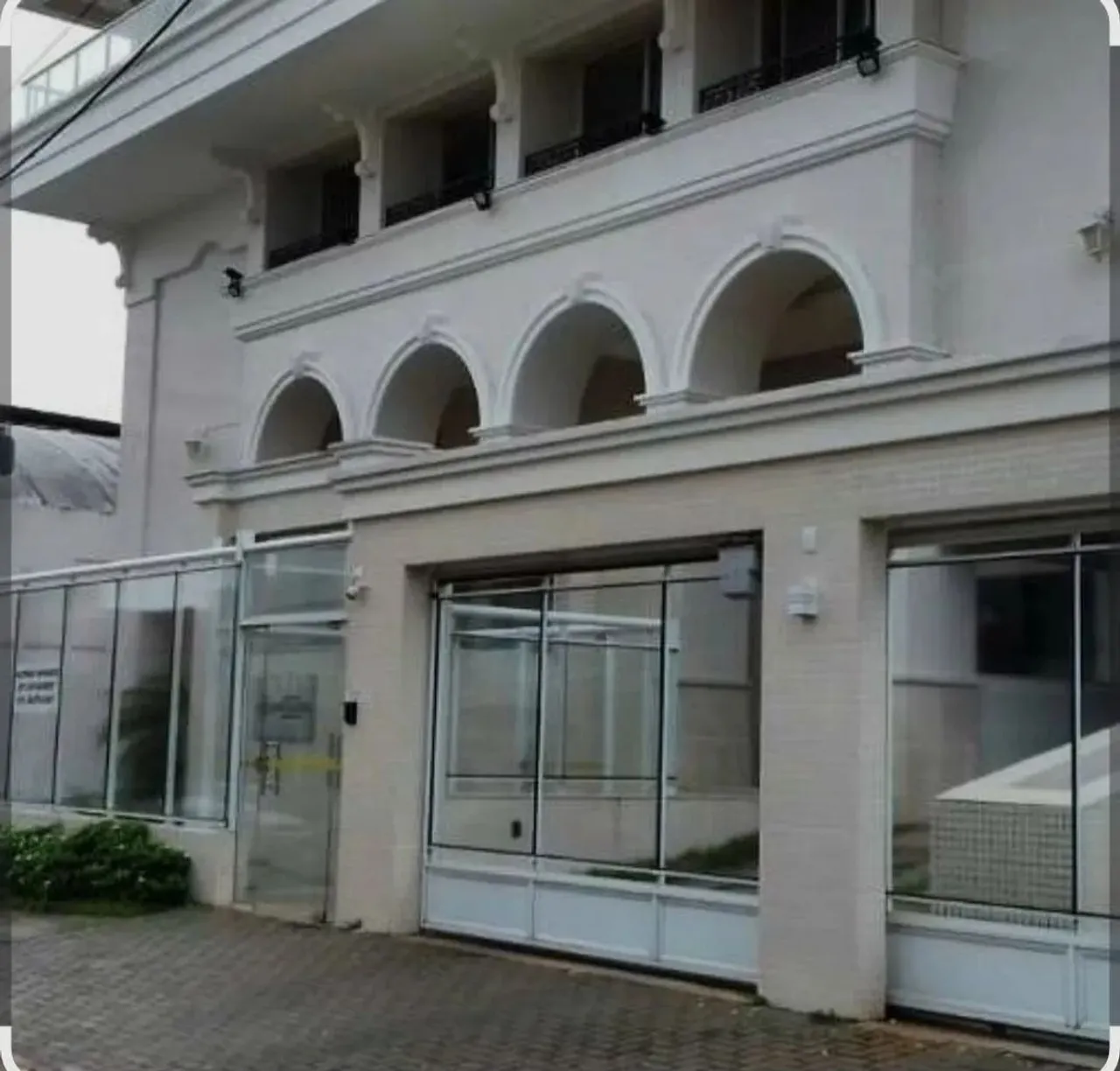 Ey 17 ALUGO APARTAMENTO 3/4 PEDREIRA
