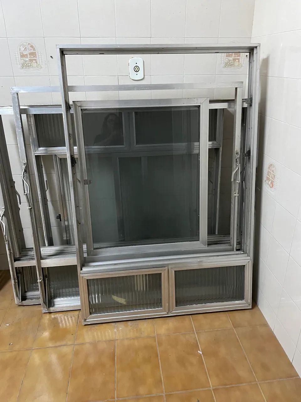 04 janelas de Aluminio em promoção  - Foto 2
