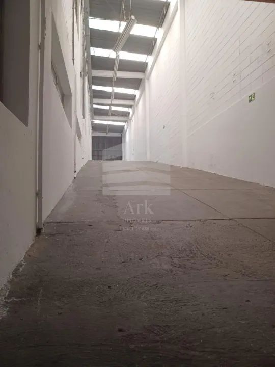 Galpão para locação, com 875m , escritórios e cozinha, na Vila Guarani Z Sul , SÃO PAULO - - Foto 3