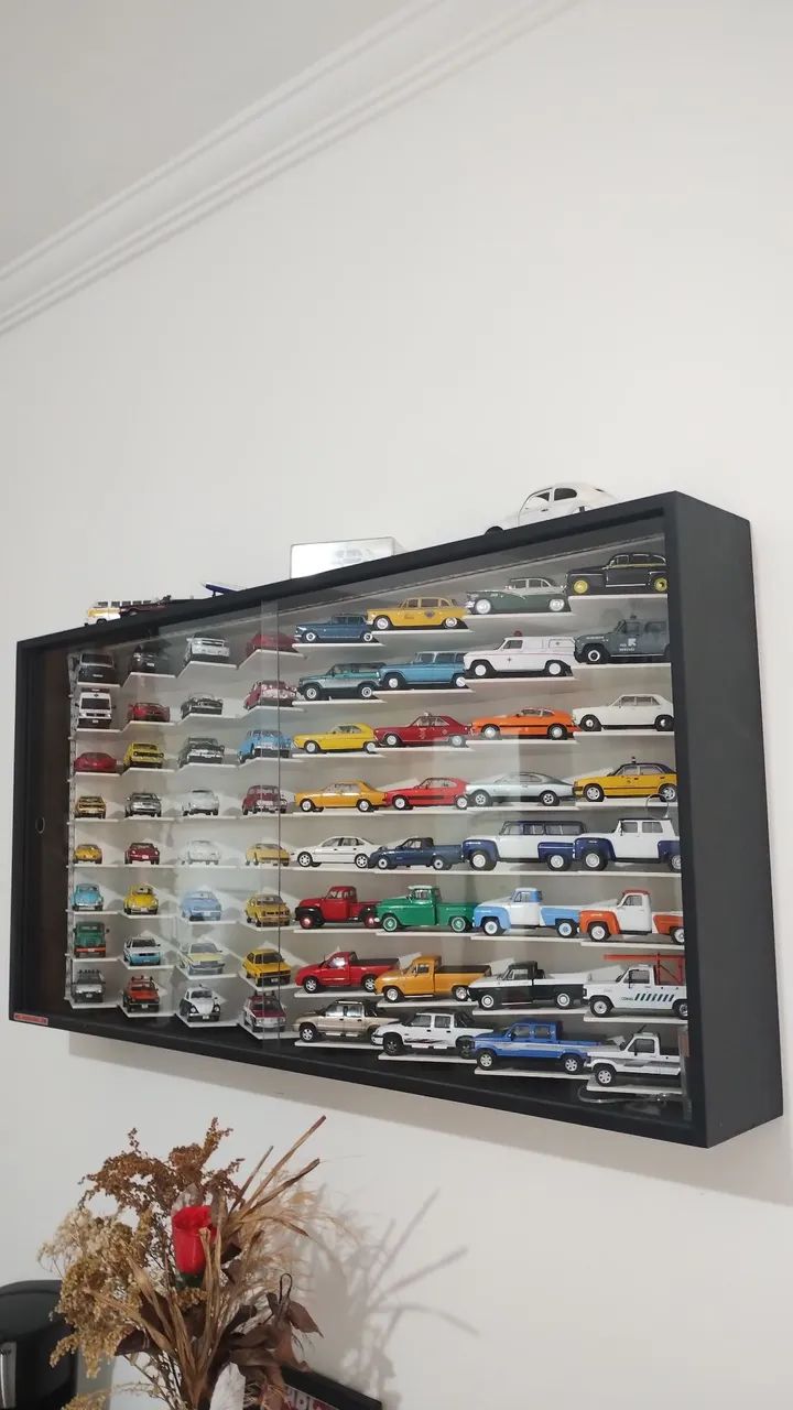 74 réplicas na escala 1:43