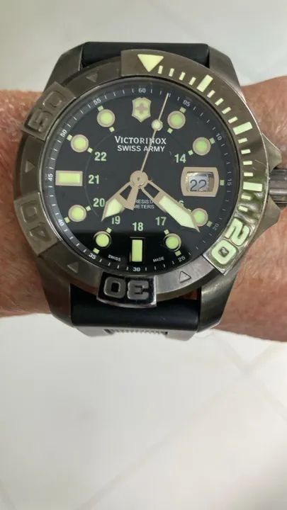 Relógio para Mergulho Profissional  Victorinox Swiss Army Dive Master 500 Black Inox  - Foto 2