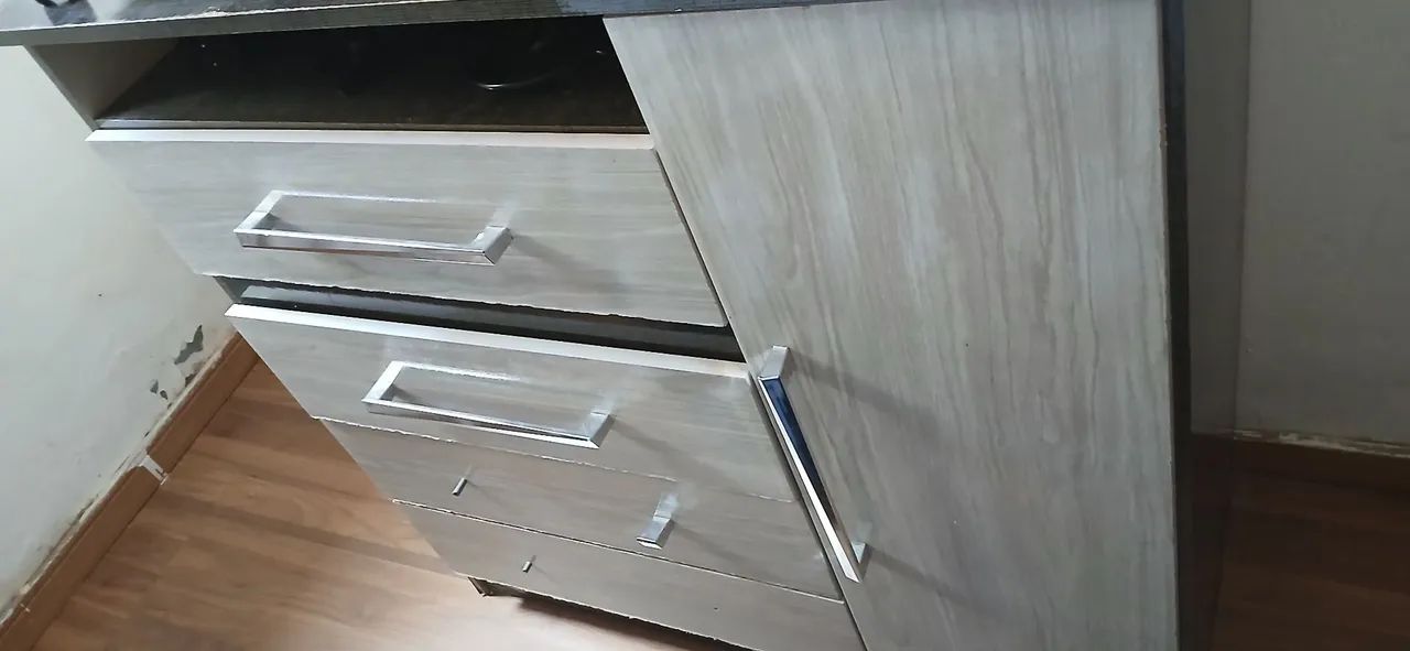 Cama Casal e Cômoda - Foto 4