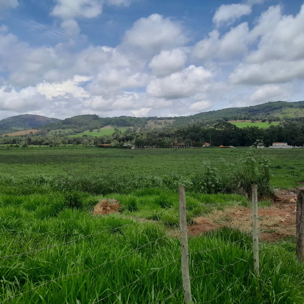 Chacaras em serra azul Mateus leme 