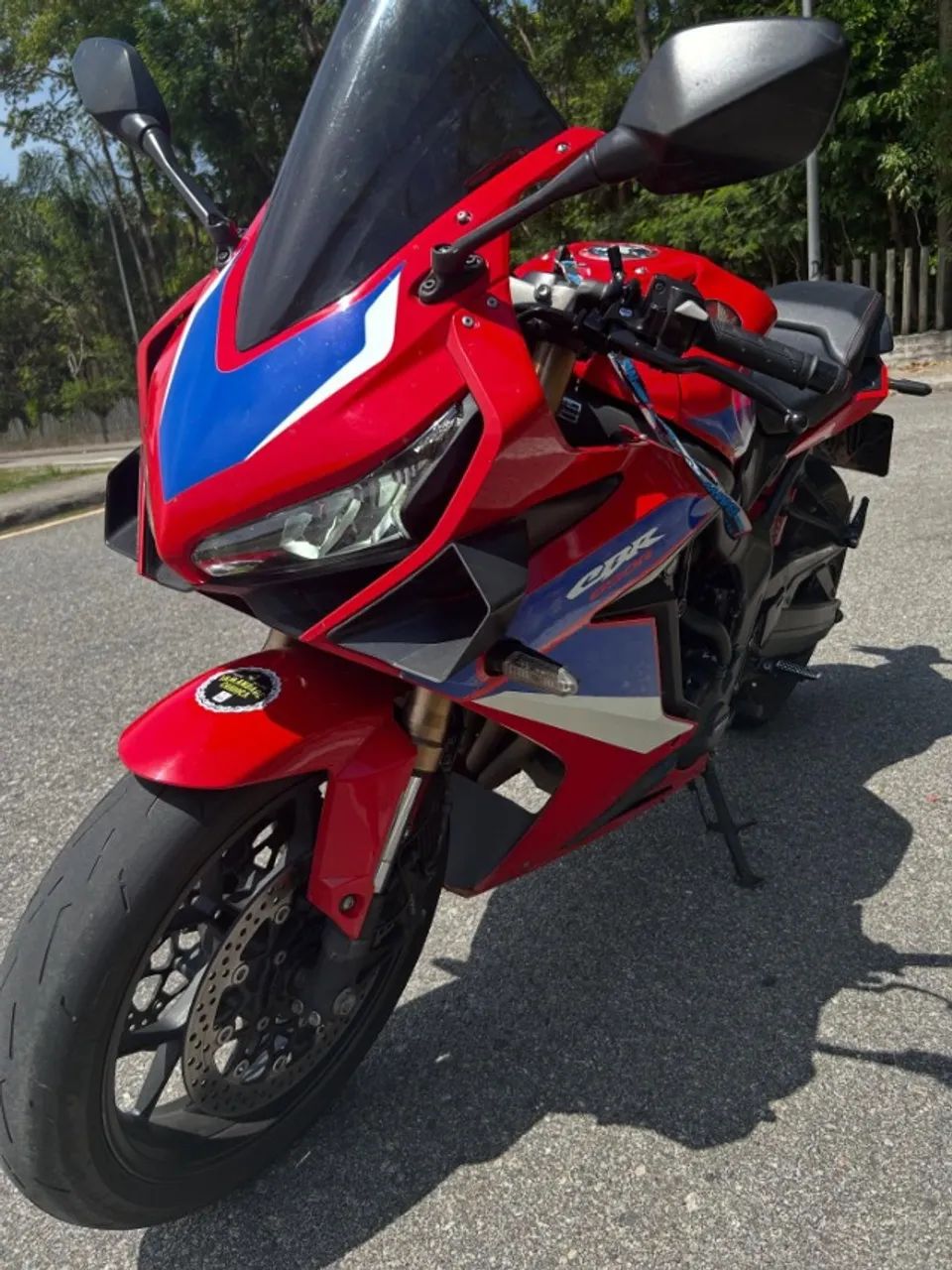 CBR 650R - Com acessórios