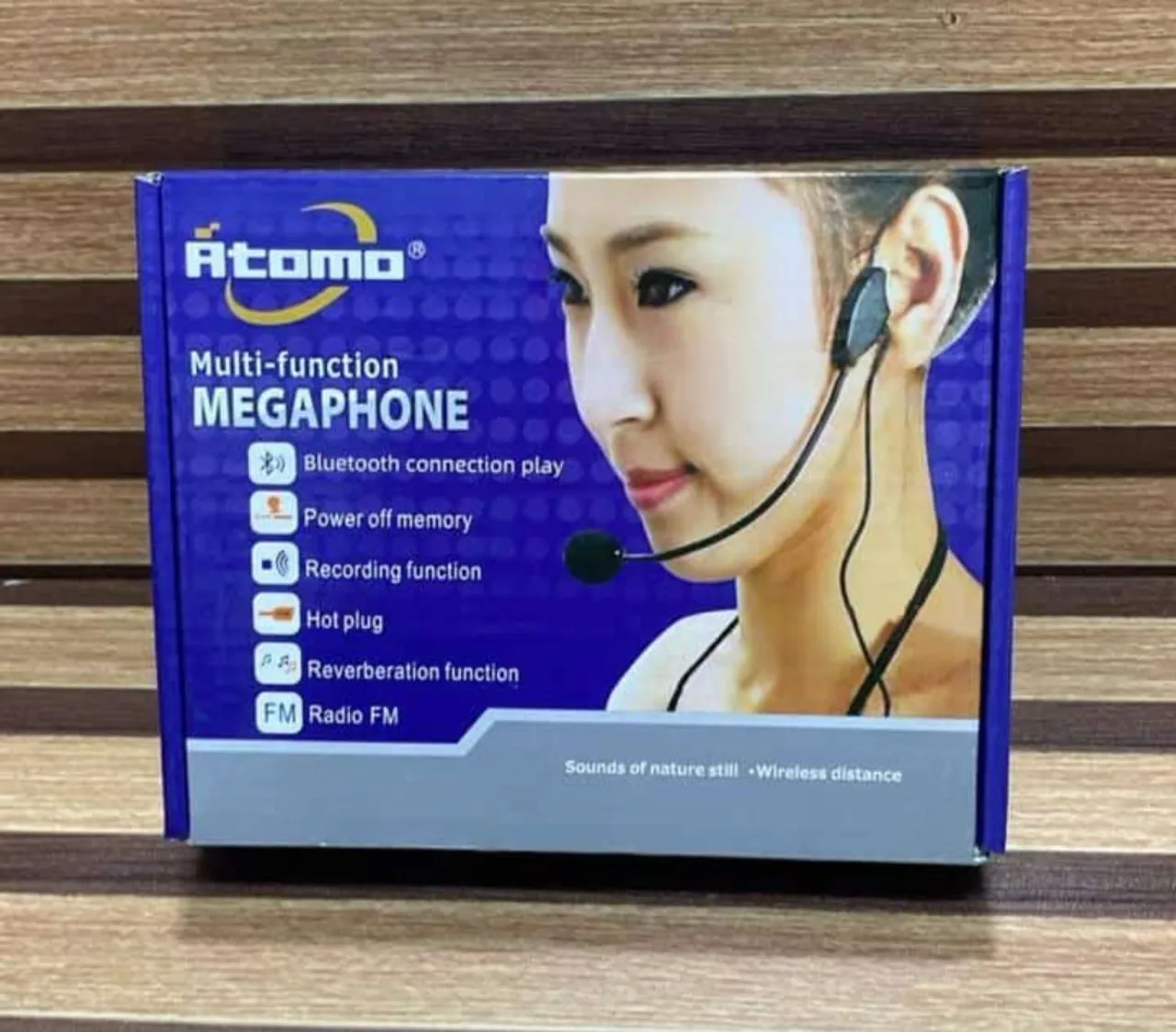 Megafone Multifuncional com Bluetooth e Rádio FM