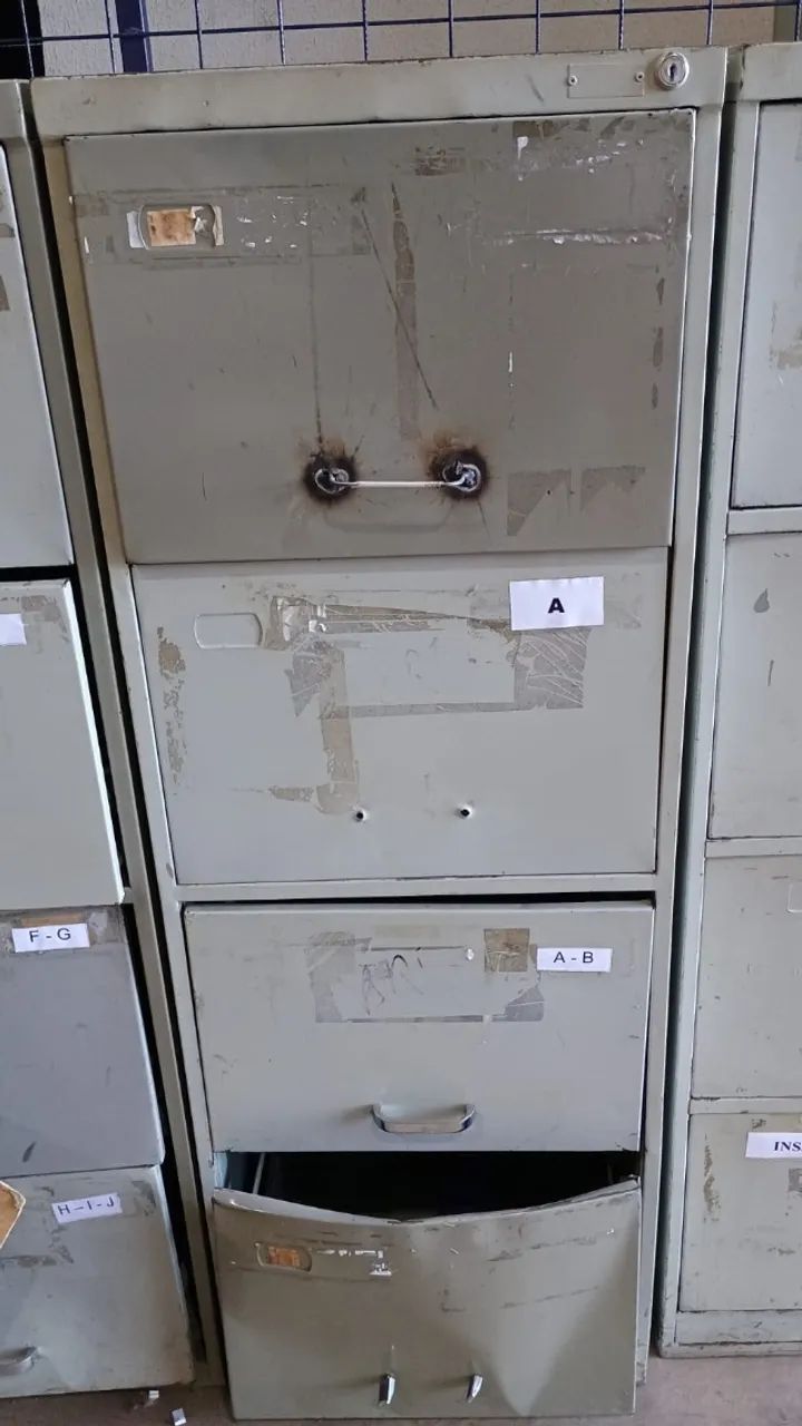 Vendo Armários de Metal Para Arquivos - Foto 4