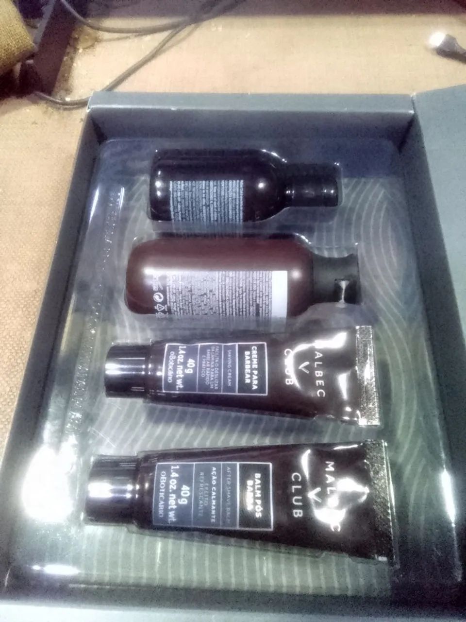 Kit Malbec V Club O Boticário ( caixa com 4 itens)  - Foto 4