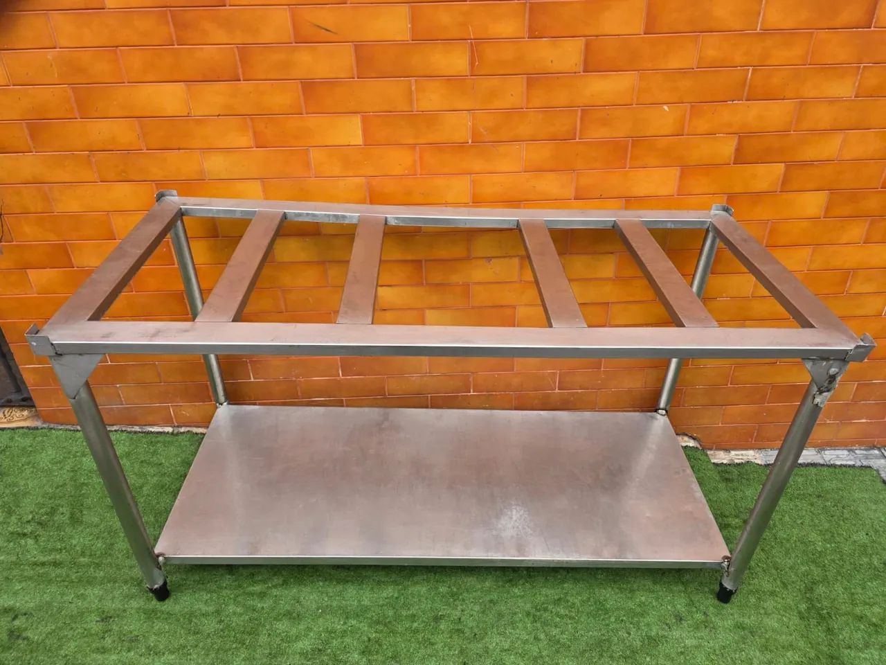 Mesa industrial inox para equipamentos  - Foto 4