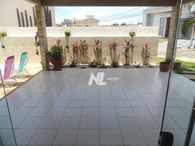 OPORTUNIDADE - Casa duplex com 5quartos, piscina, 4vagas de garagem - Foto 4