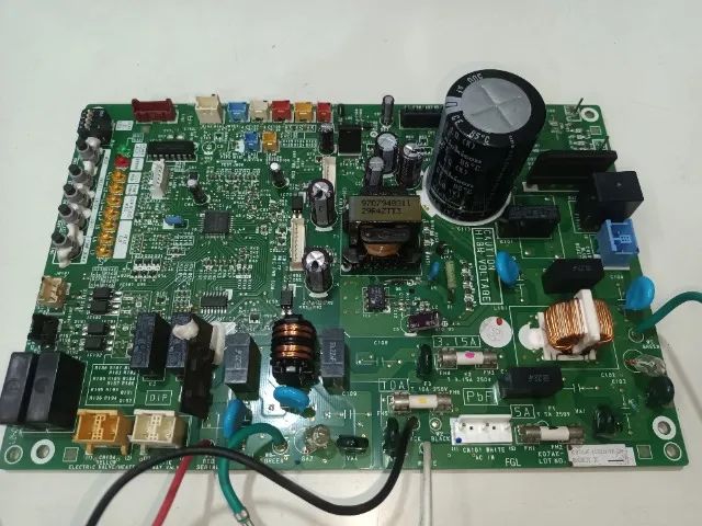 Placa de Ar-condicionado - Fujitsu (K07AK-1102HUE-C1)