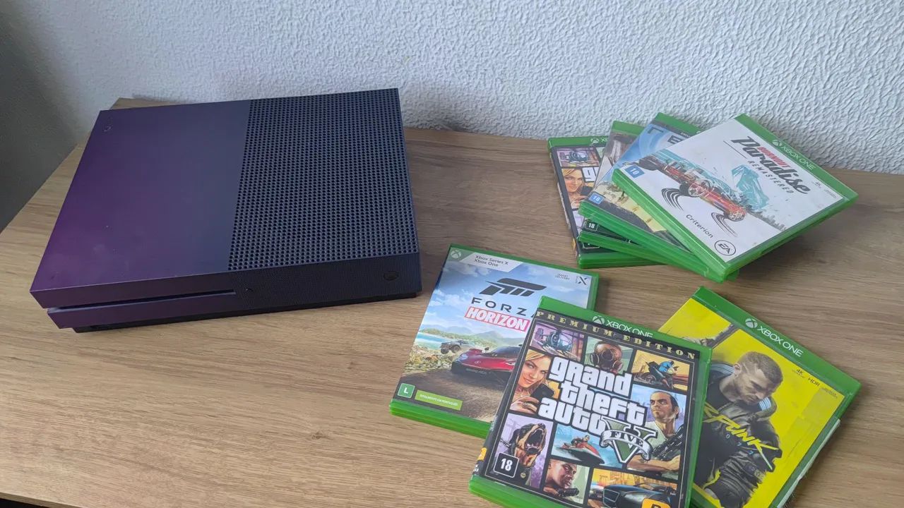 Xbox One S Roxo 1TB (Versão Limitada)+ Jogos