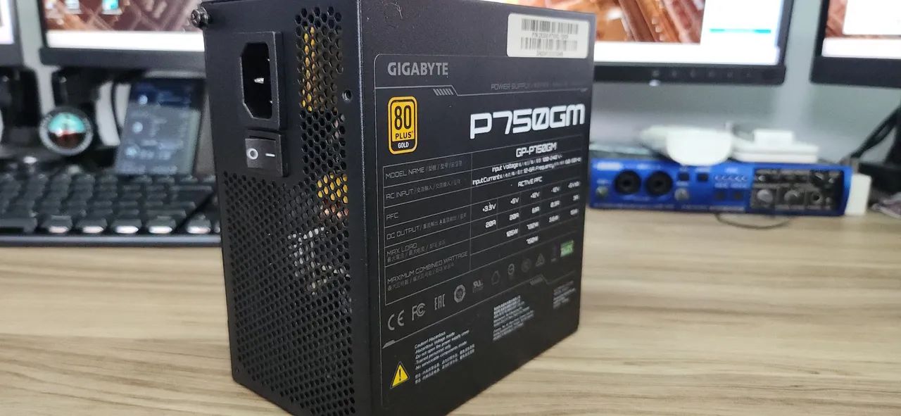 Fonte modular GIGABYTE 750  - Foto 4