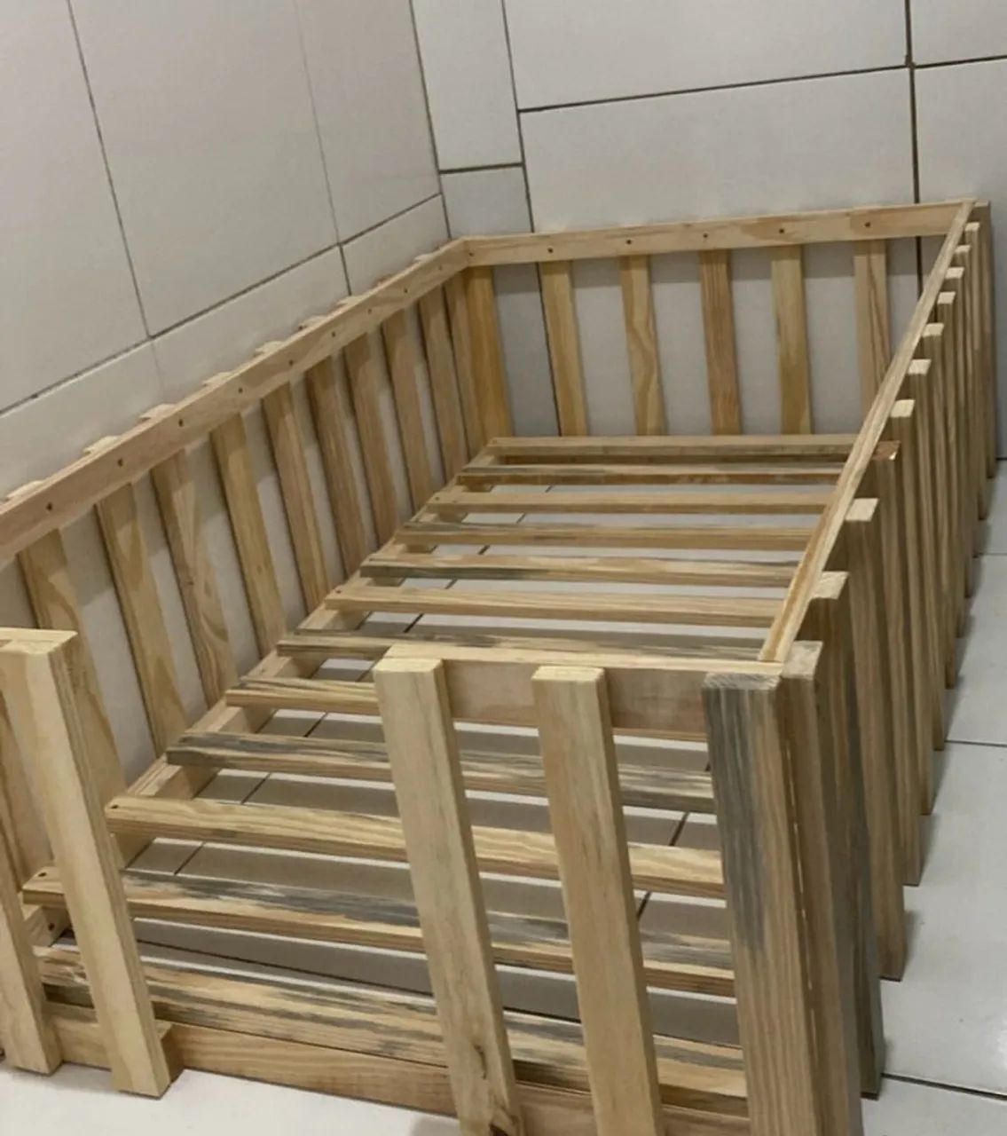 Cama Infantil de Madeira