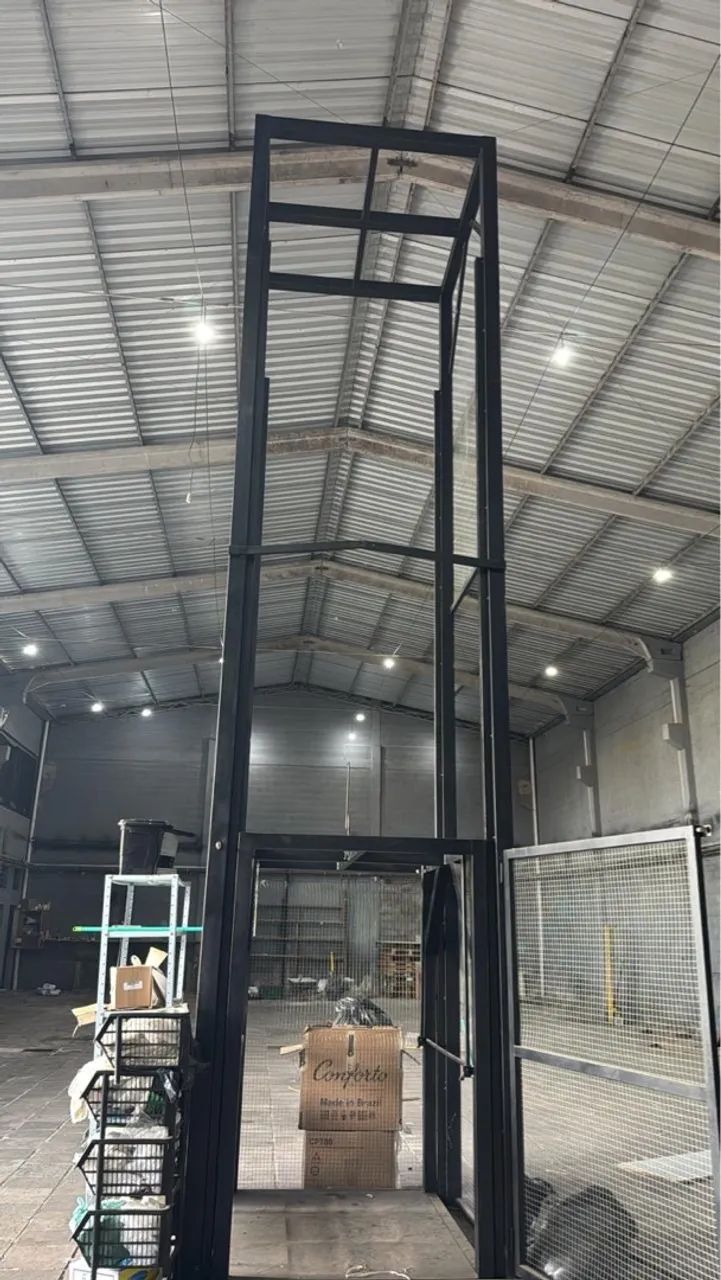 Plataforma Elevatória Industrial