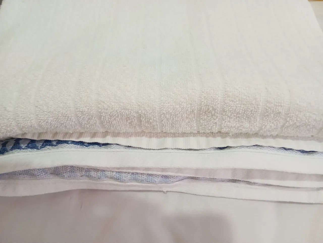 Doação roupas usadas femininas e masculinas. E toalhas.