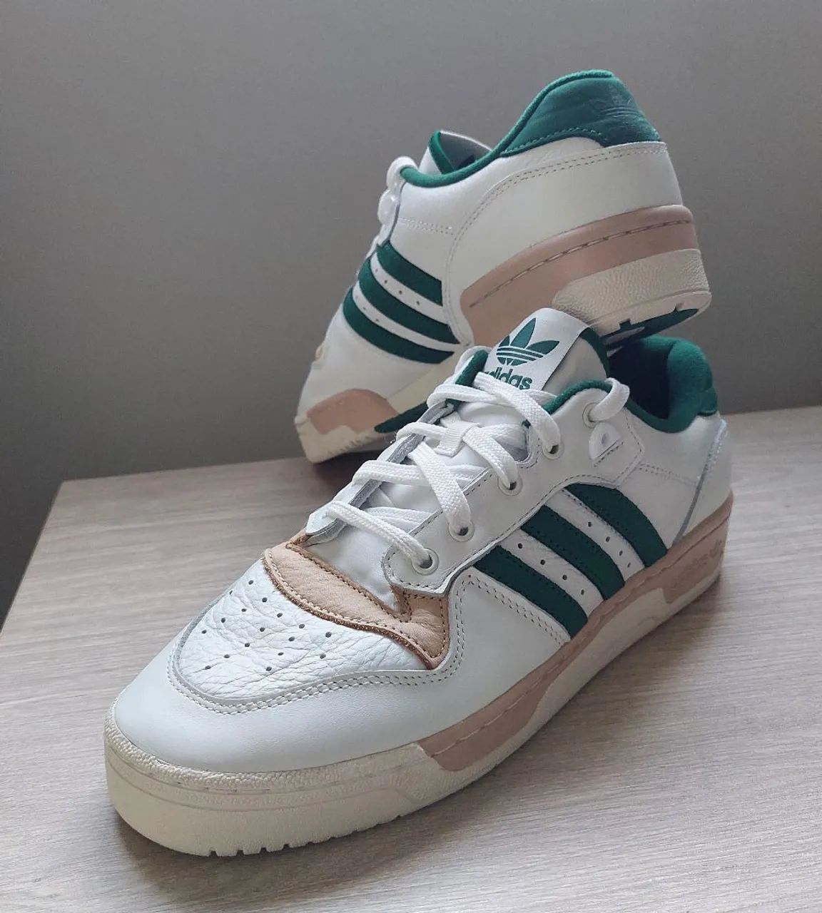 Adidas Rivalry Low PREMIUM IE4596 - Branco/Verde