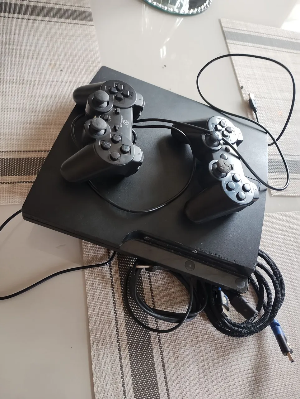 Playstation 3 com 2 Controles