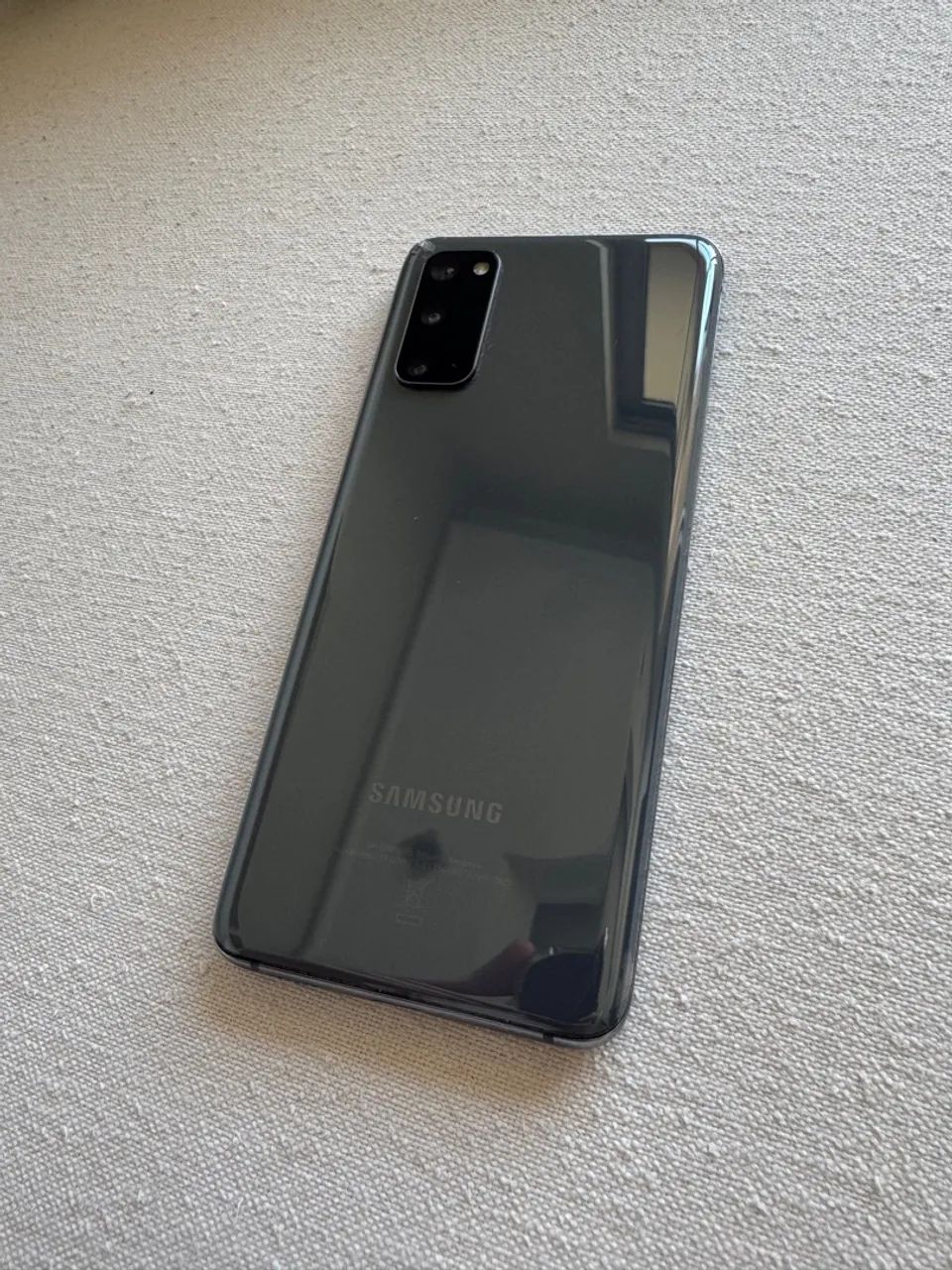 Samsung Galaxy S20 + Galaxy Watch Active 2 - Foto 2