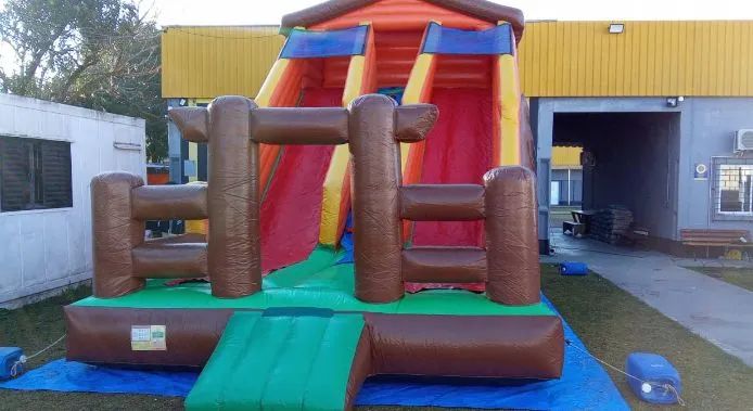 Locação de Tobogãs infláveis 