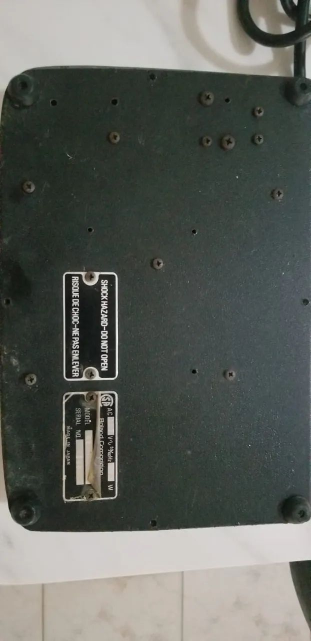 Pedal Roland Boss Chorus Ensemble Ce 1 Japonês - Instrumentos