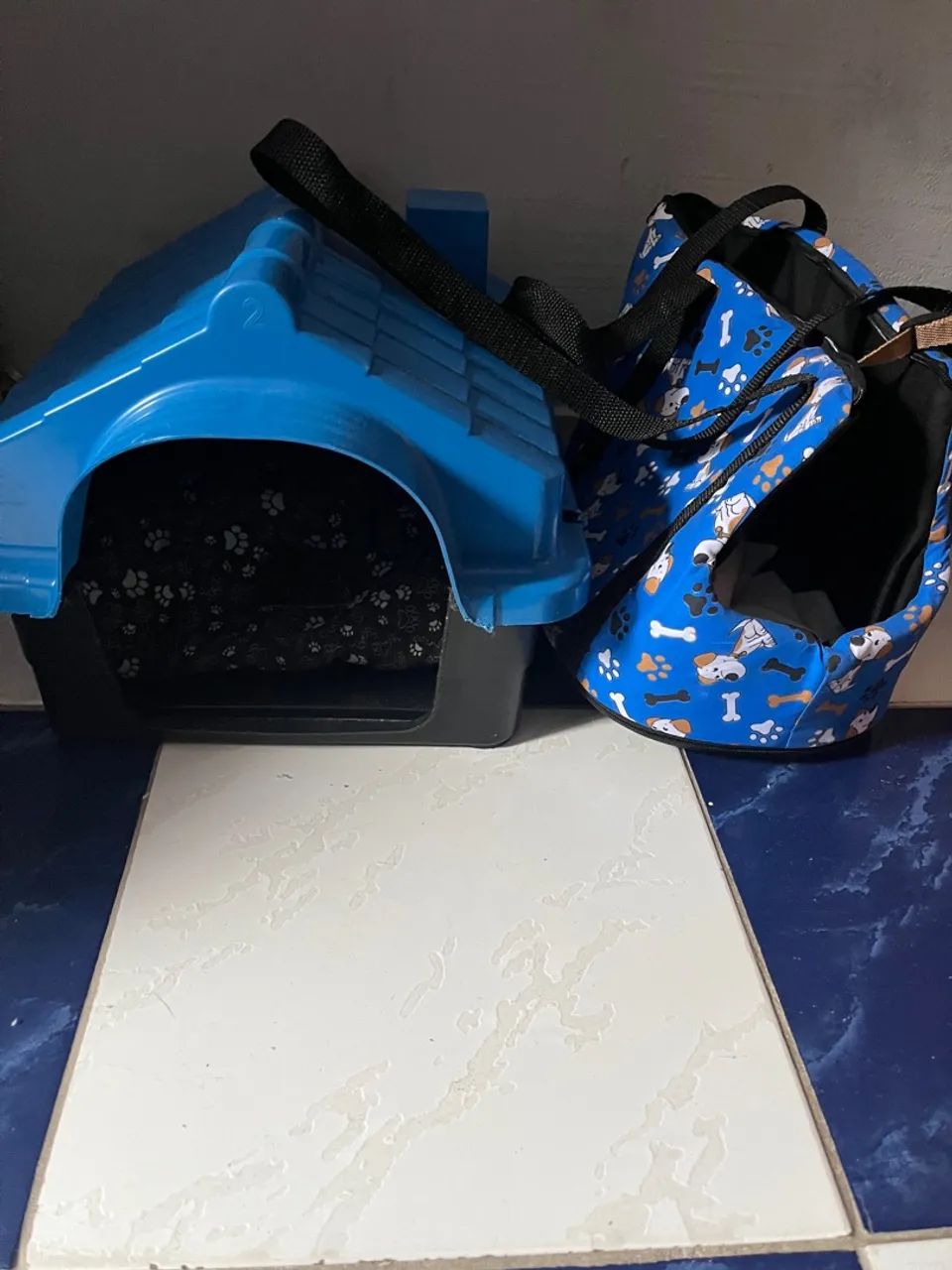 Casinha e bolsa de transporte 