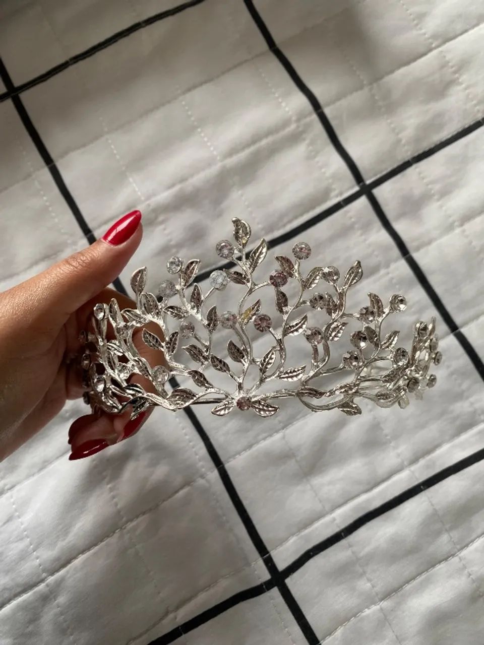 Kit noiva -vestido, véu, coroa e roupão  - Foto 3