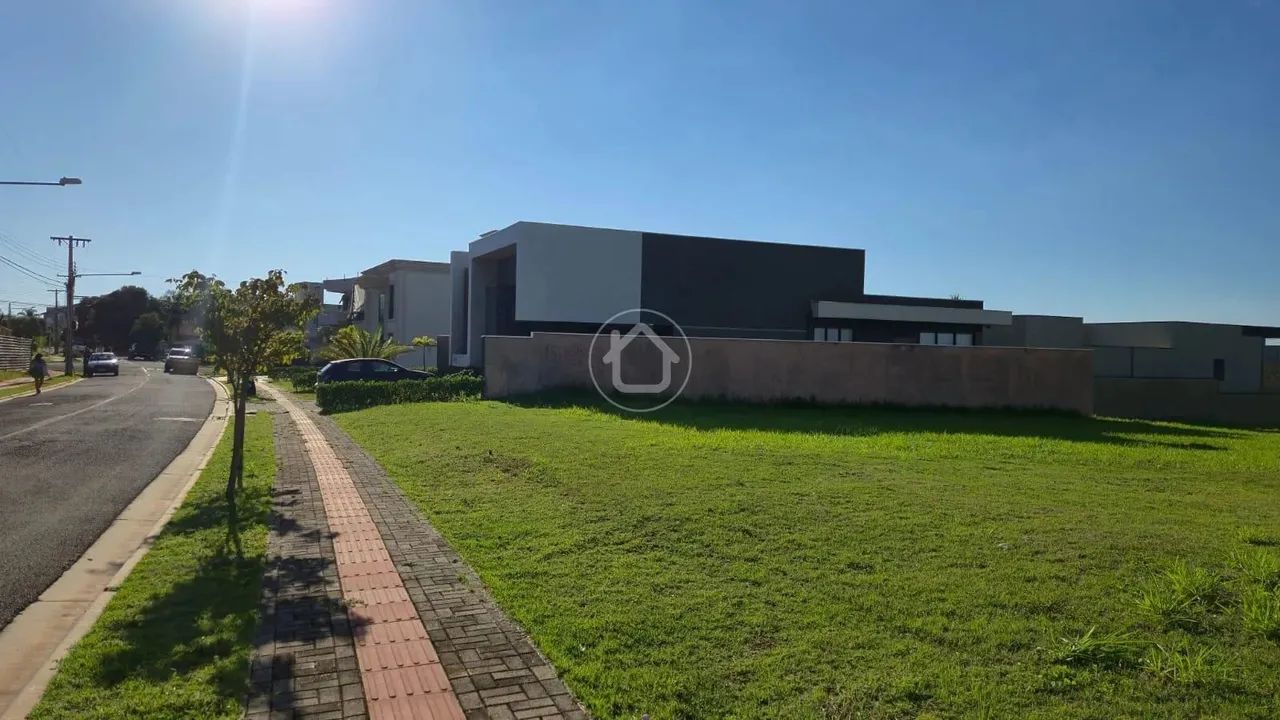 TERRENO ALPHAVILLE - ÓTIMA POSIÇÃO NO CONDOMÍNIO - Foto 5