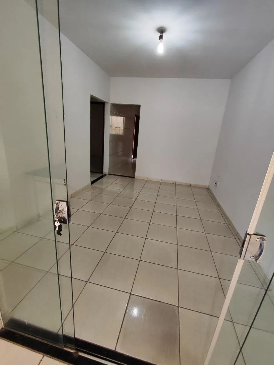 Vende-se casa no Garavelo  - Foto 3