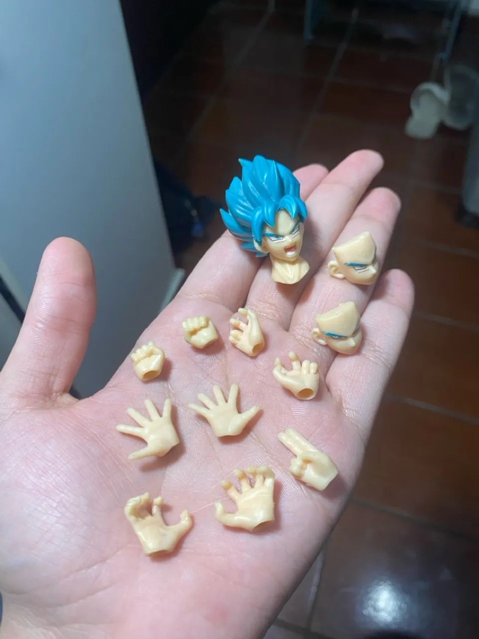 Lote Head e maos Sh figuarts goku ssj blue - Foto 3