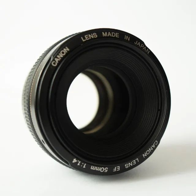 Lente Canon 50mm f1.4 - full-frame - Usada - Foto 3