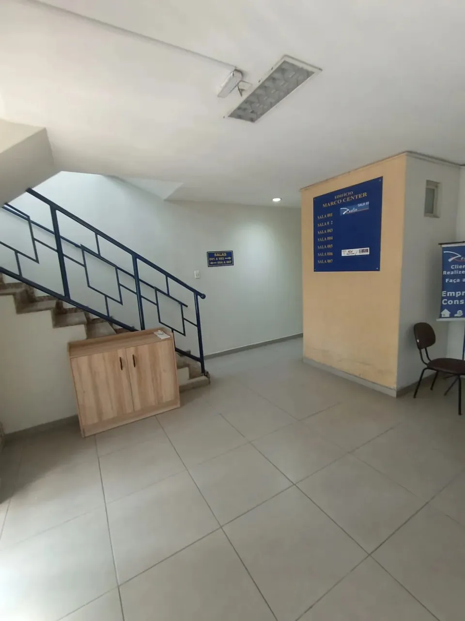 VENDA DE IMÓVEL COMERCIAL COM 294m² DE ÁREA ÚTIL NA PEDREIRA