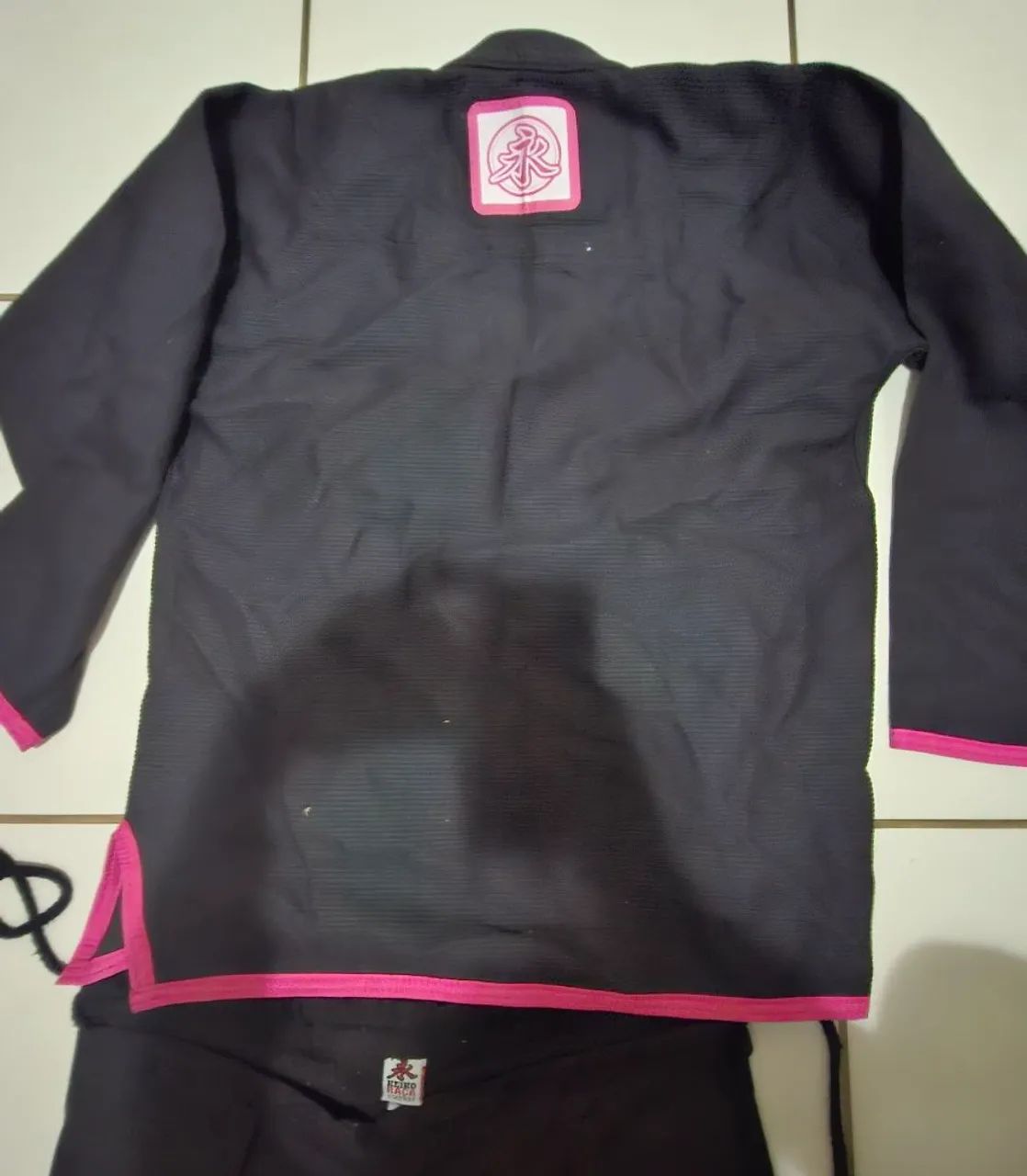 Kimono de Jiu-Jitsu Feminino Edição Limitada (M) - Foto 4