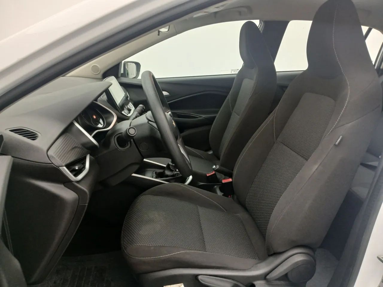 Chevrolet Onix Hatch LT 1.0 12V TB Flex Mec. 4P, foto 16 de 18