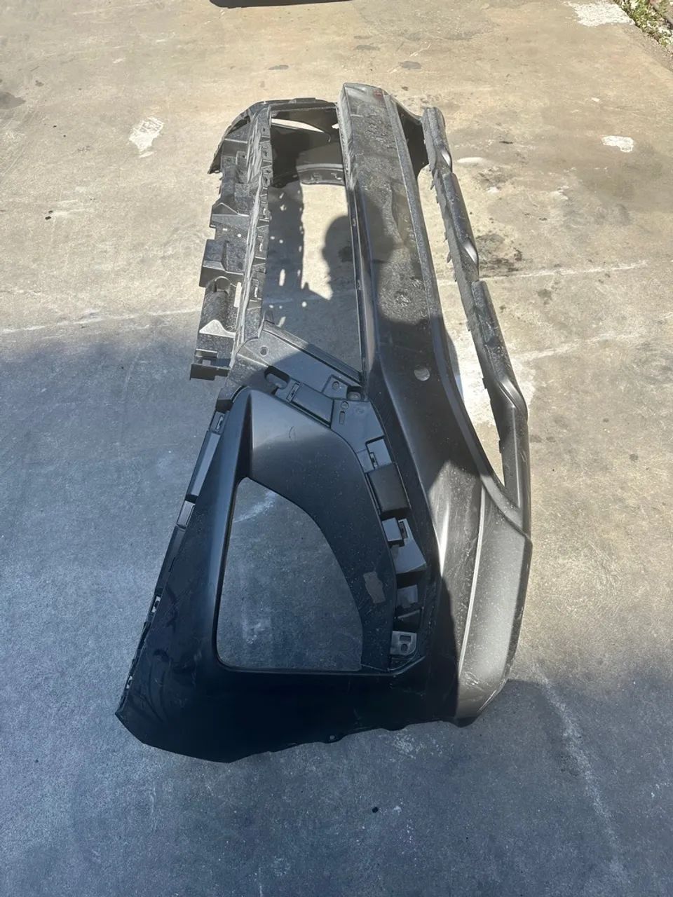 オーダー Parachoque dianteiro Eclipse Cross 2022 2023 2024 2025 - Peças