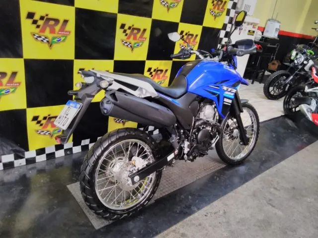 XTZ 250 LANDER 2024 - Foto 5