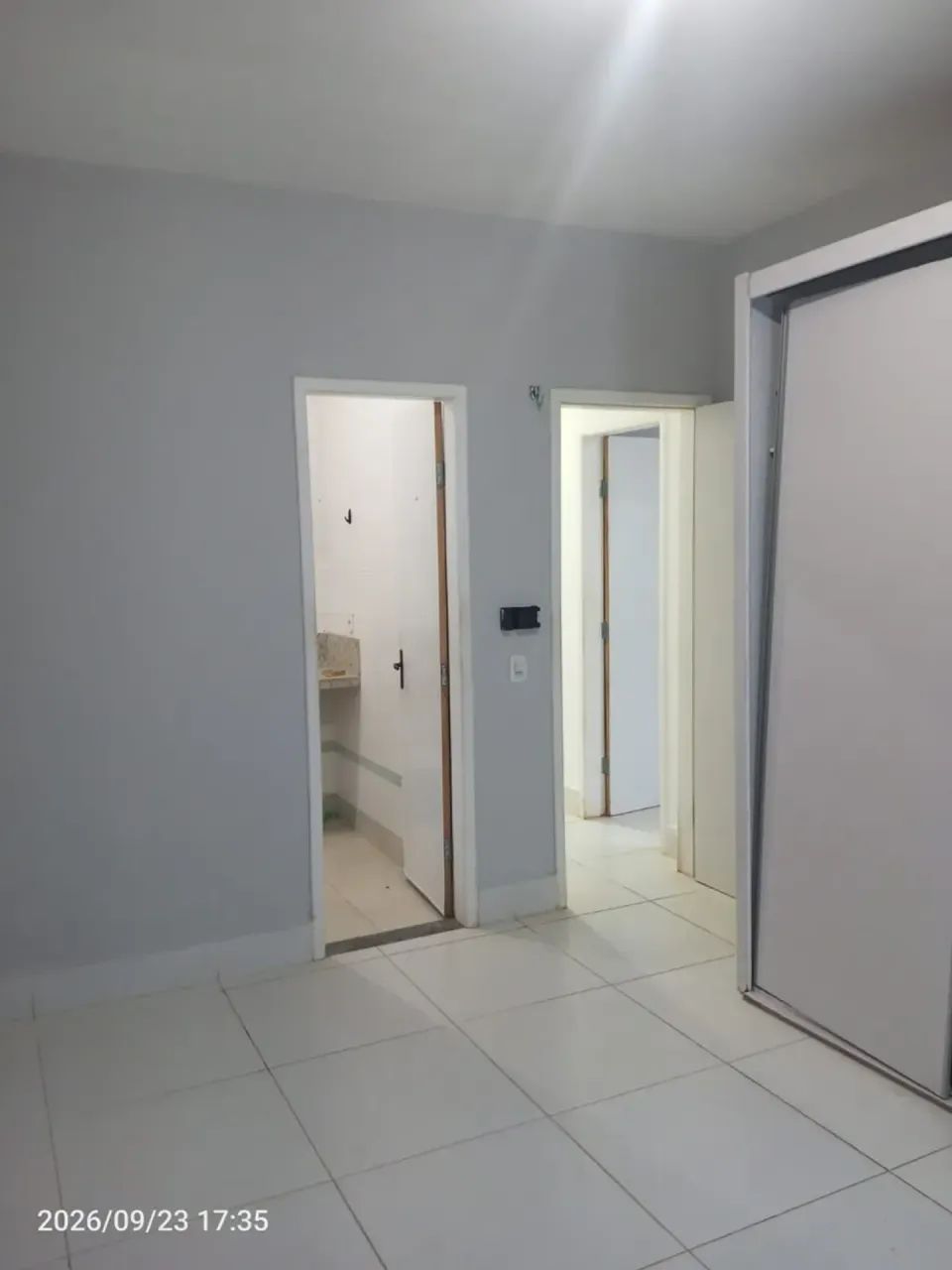 ALUGO | CASA ARAÇAGI | PROX ATACADÃO | 3 SUÍTES - Foto 2