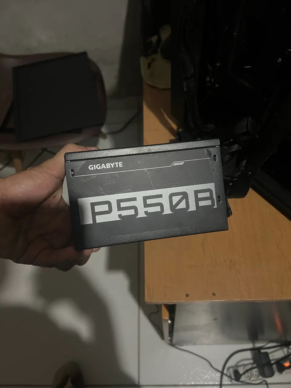FONTE 550 W GIGABYTE  - Foto 2