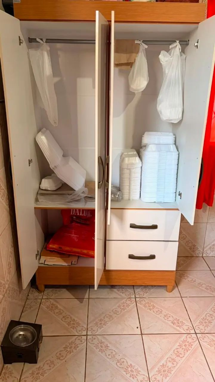 Vendo Guarda roupa solteiro  - Foto 3