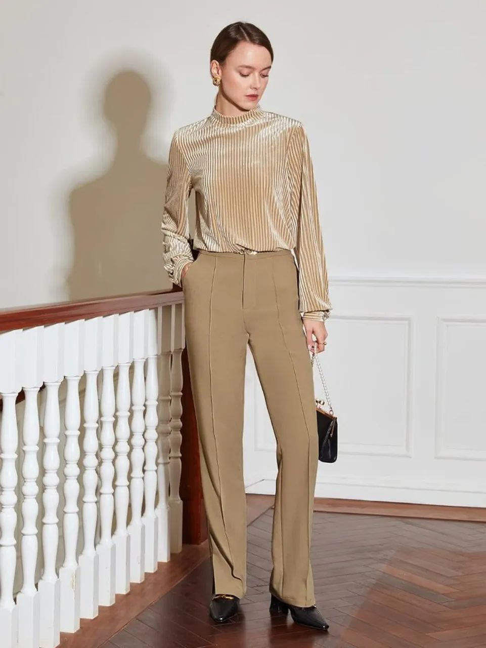 Blusa Motf de veludo bege - Foto 3