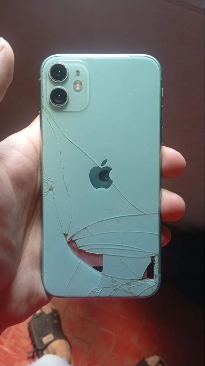 Vendo iPhone 11  - Foto 3