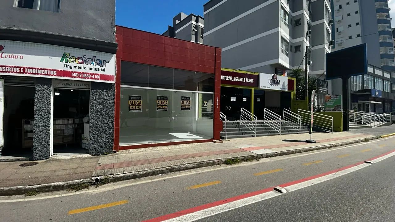 Locação! Loja em localização privilegiada no Bairro Estreito.