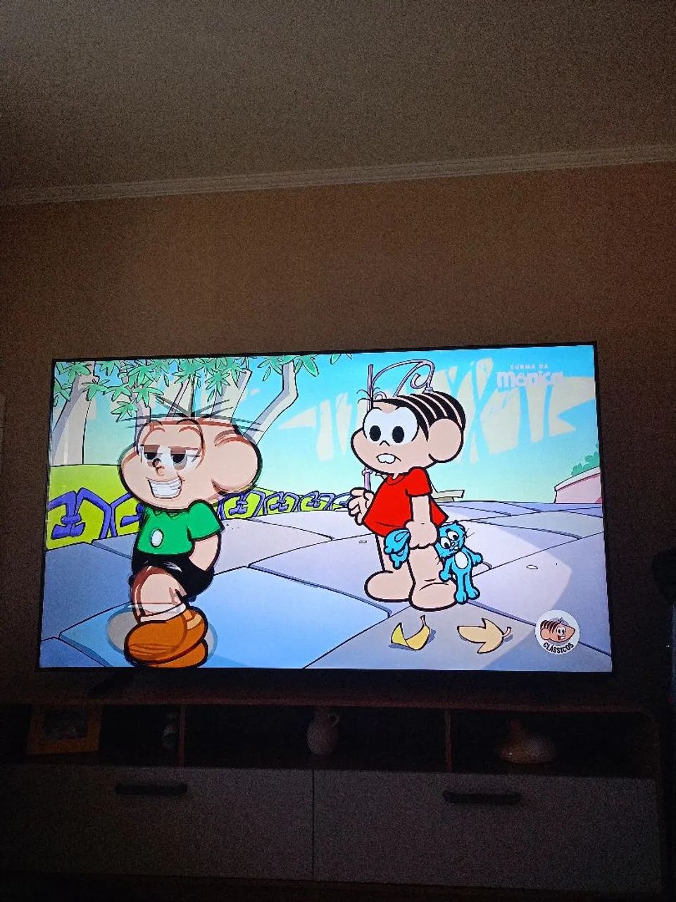 Tv Toshiba 75" semi nova 