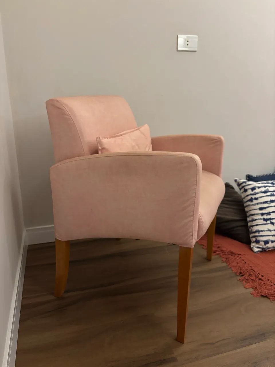     Poltrona Rosé | Ótimo Estado