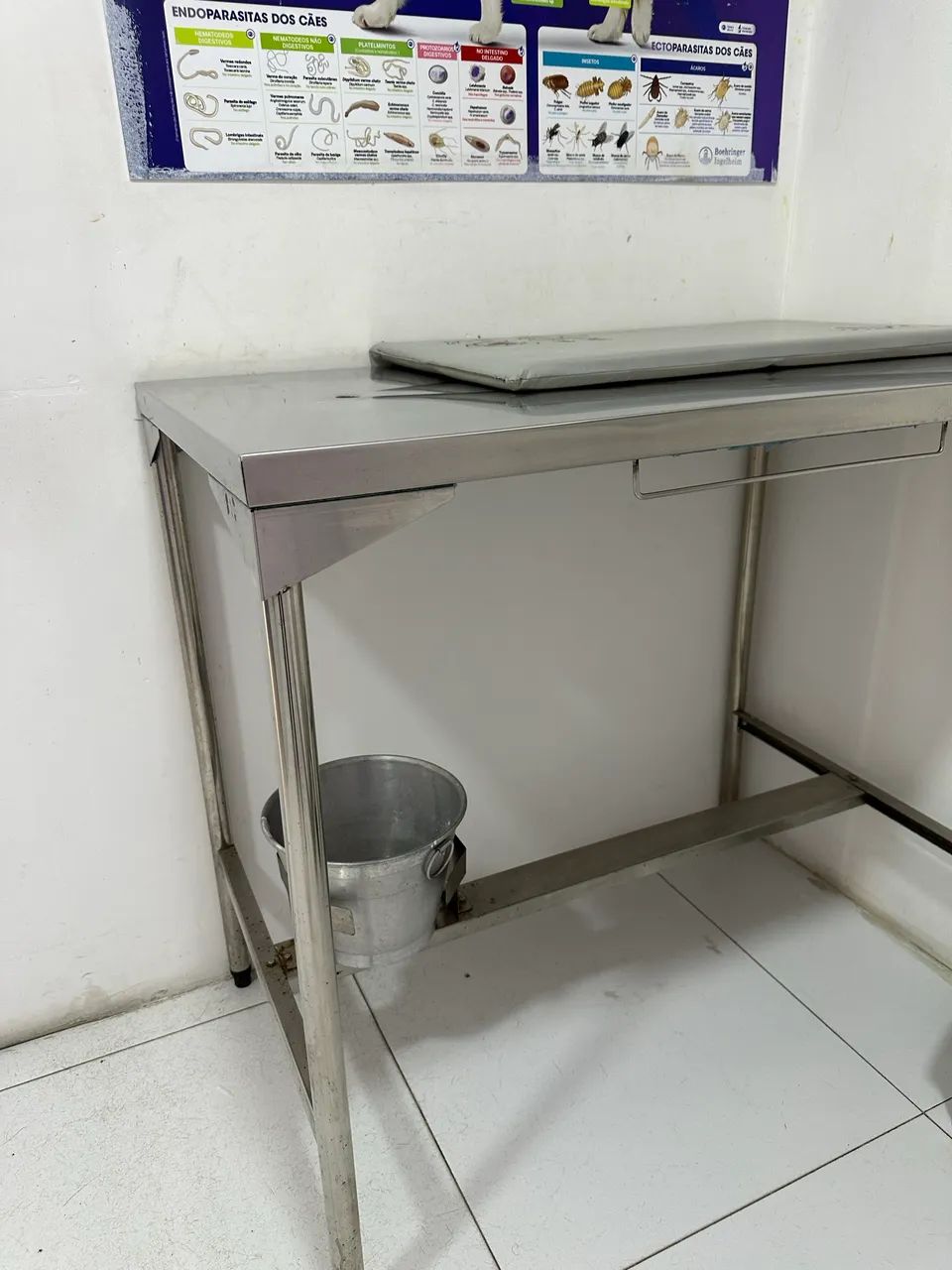 Mesa de atendimento veterinário  - Foto 5
