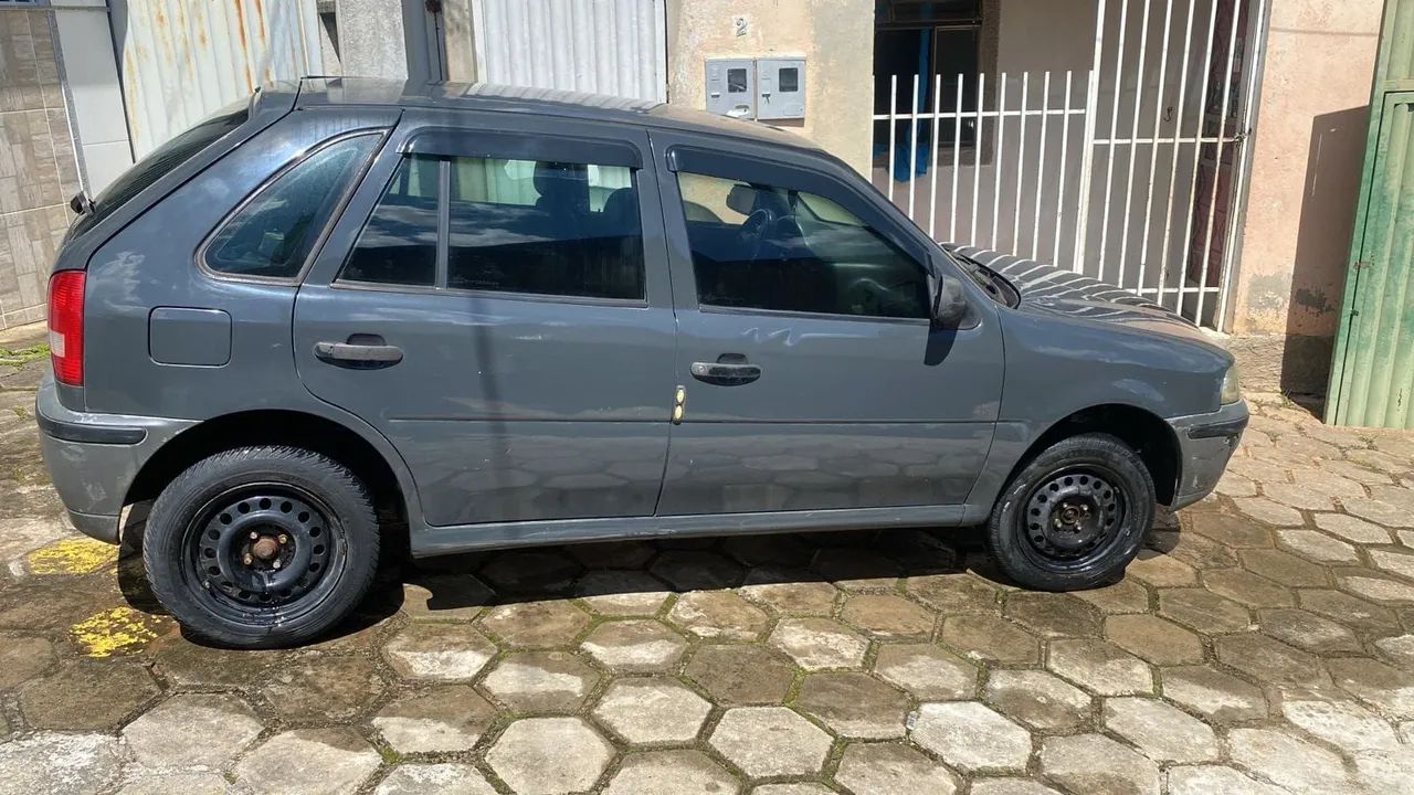 Volkswagen Gol Geração III Plus 1.0 MI 16V Gasolina Mec. 4P 2004