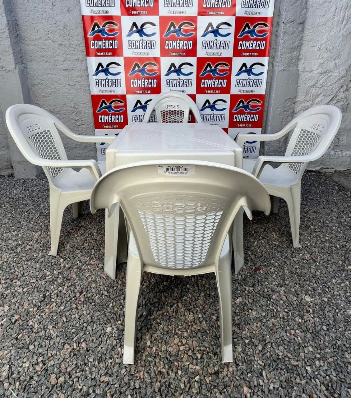PROMOÇÃO CONJUNTO COM POLTRONAS AQUAFORT 